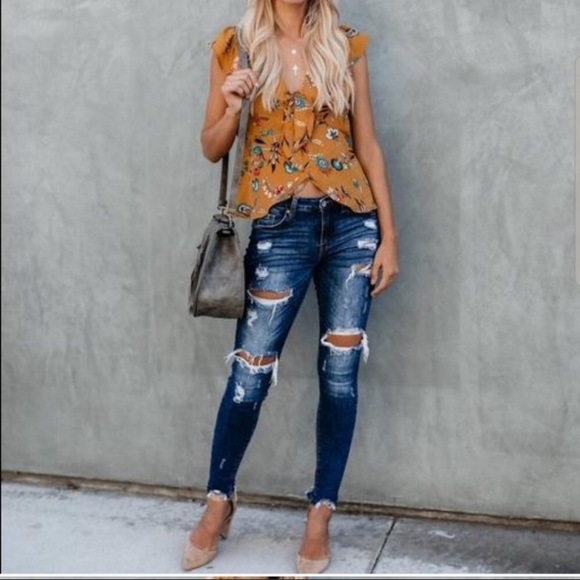 🎉HOST PICK🎉Fall Peplum Floral Top - Picture 4 of 7